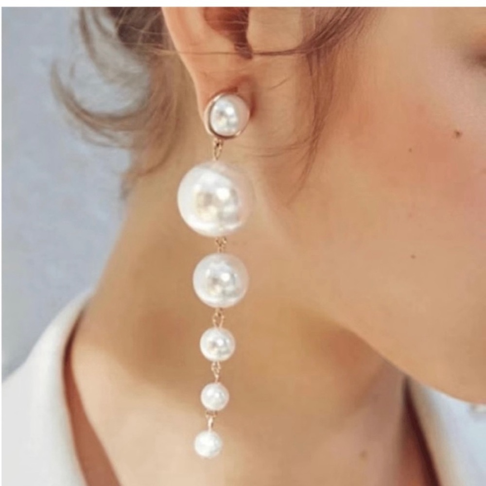 Elegant Pearl Drop Earrings - Picture 8 of 16